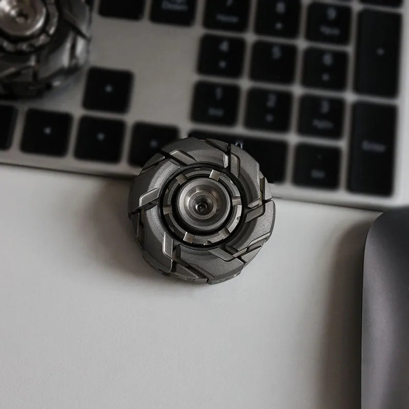 WarpFang:Stainless Steel Mecha Fidget Spinner